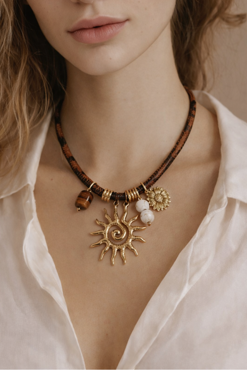 Collier Nyssa